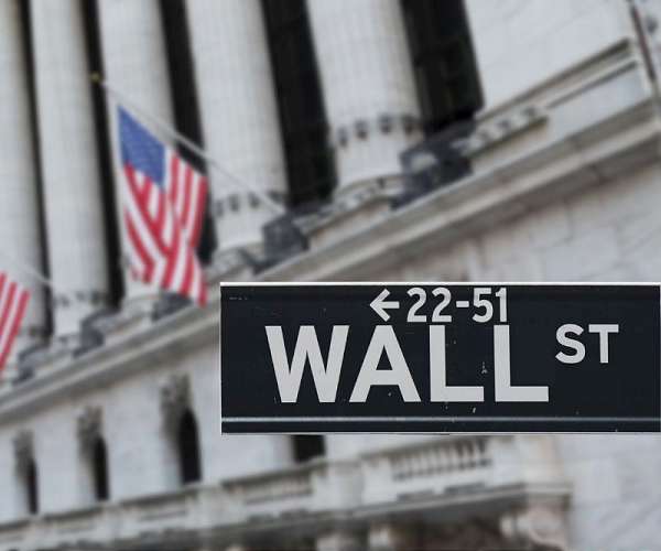Global stocks mixed as Chinese data disappoints