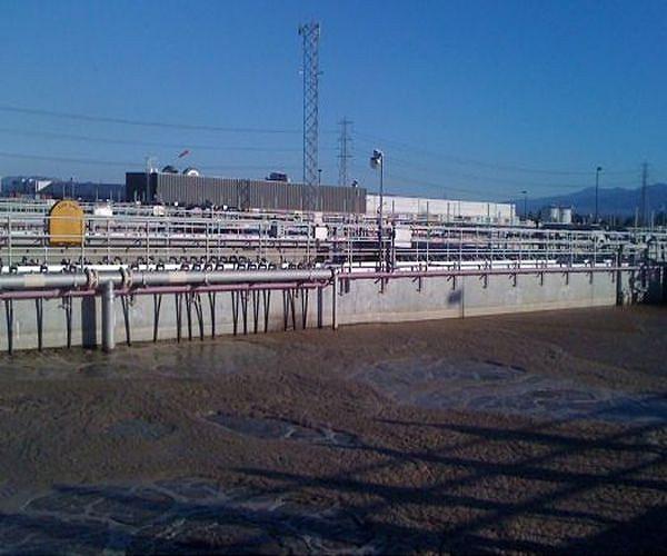 UK pledges to halve sewage pollution