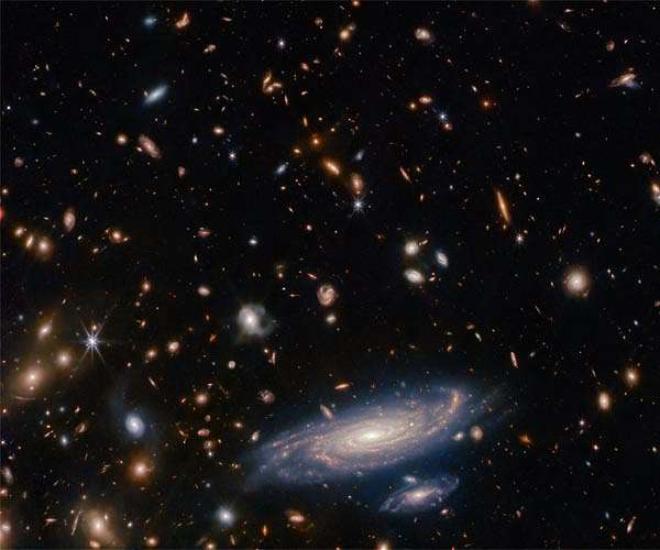 Do photons wear out? An astrophysicist explains light's ability to travel vast cosmic distances without losing energy