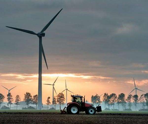 End-of-life plan needed for tens of thousands of wind turbine blades