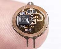 Controlling neurons with light but without wires or batteries