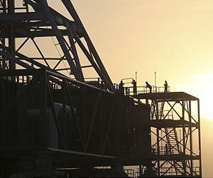 Mobile Launcher Moves to Launch Pad