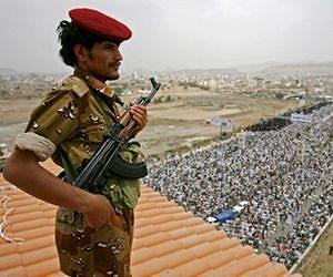 Yemen president sacks Saleh's military cronies