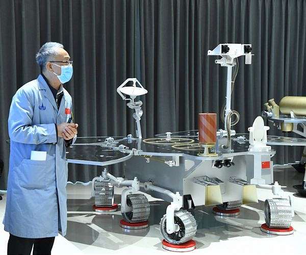 China prepares for Mars sample return with HKU astrobiologist on mission team